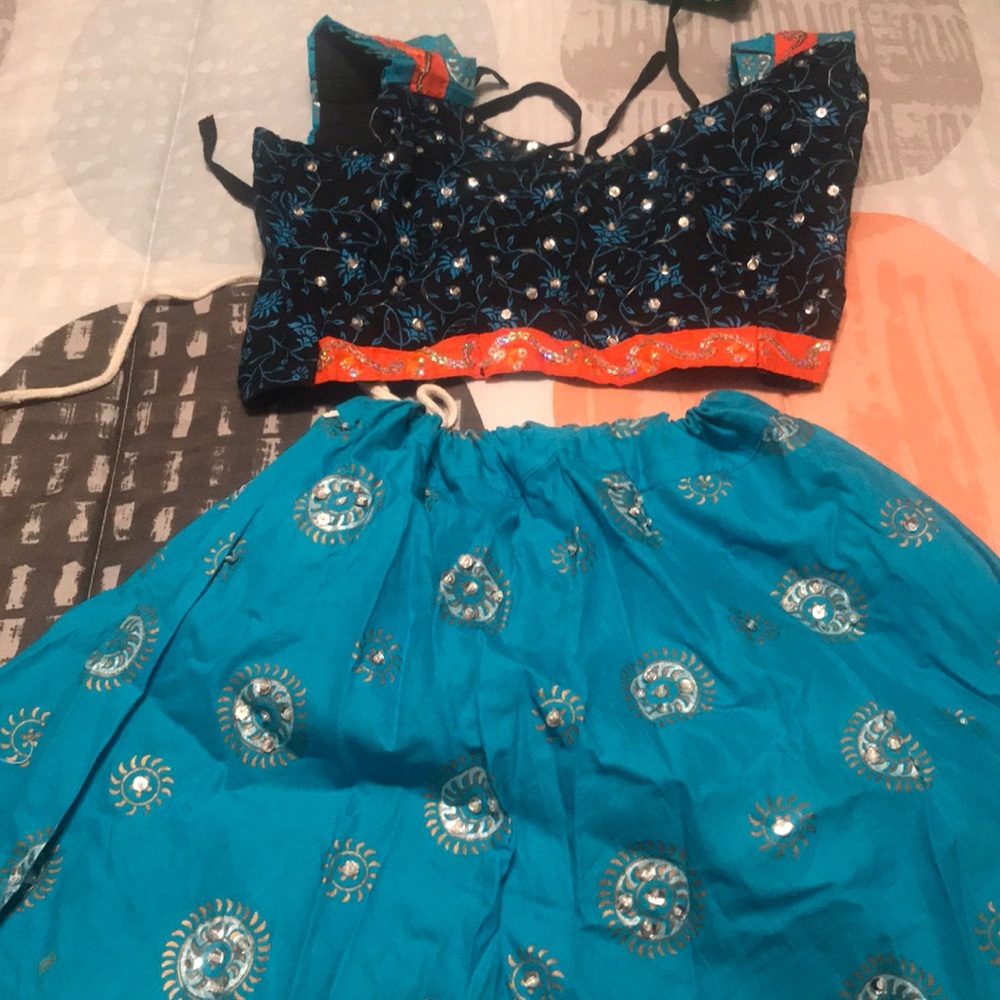 A beautiful set never worn.